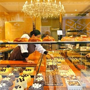 Meet your Posher, Bwynn